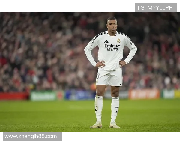 足球明星的发型特效揭秘如何影响球场表现与个人魅力